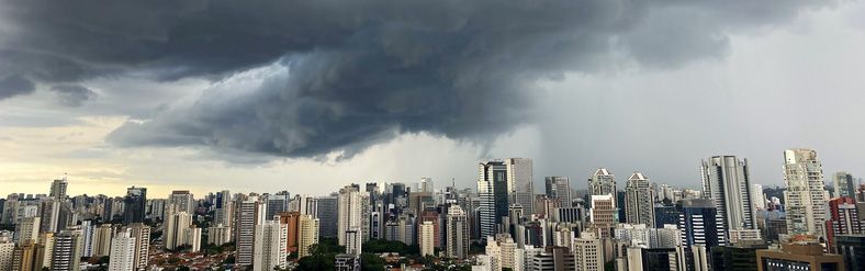 Comportamento das chuvas no mês de dezembro dos últimos anos e seus impactos